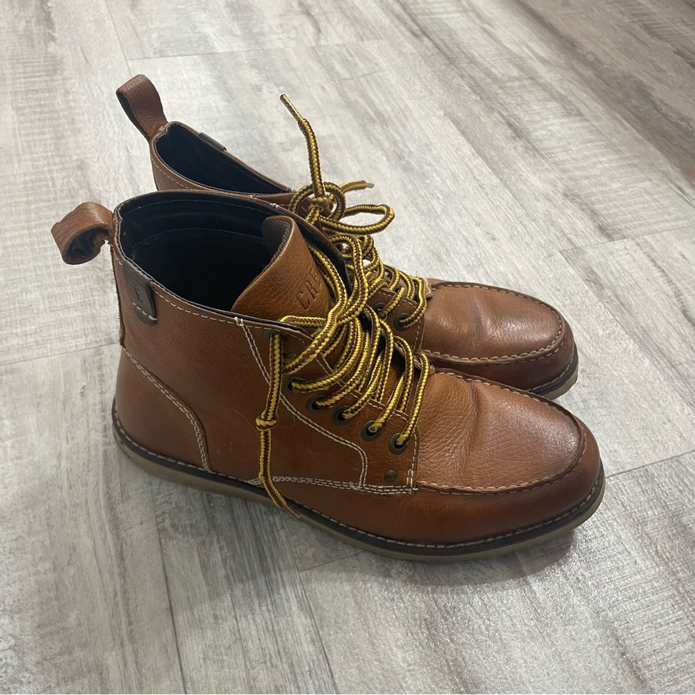 Crevo Buck Leather Tan Brown Boots Size 9.5